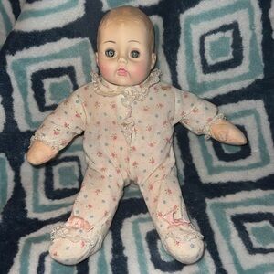 “Little Huggums” by Madame Alexander Baby Doll 1977